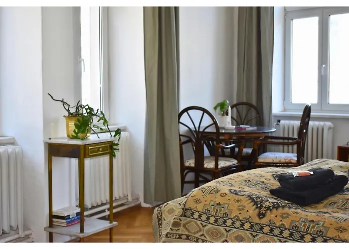 Vintage House - Lgbtq & Female Friendly Privatunterkunft *
