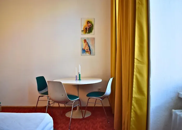 Vintage House - Lgbtq & Female Friendly Ubytování v soukromí *
