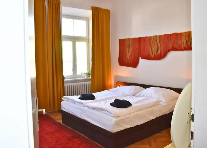 Vintage House - Lgbtq & Female Friendly Ubytování v soukromí *